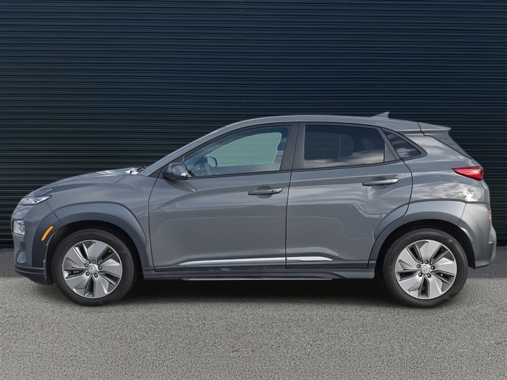 Used 2021 Hyundai Kona Electric Limited SUV