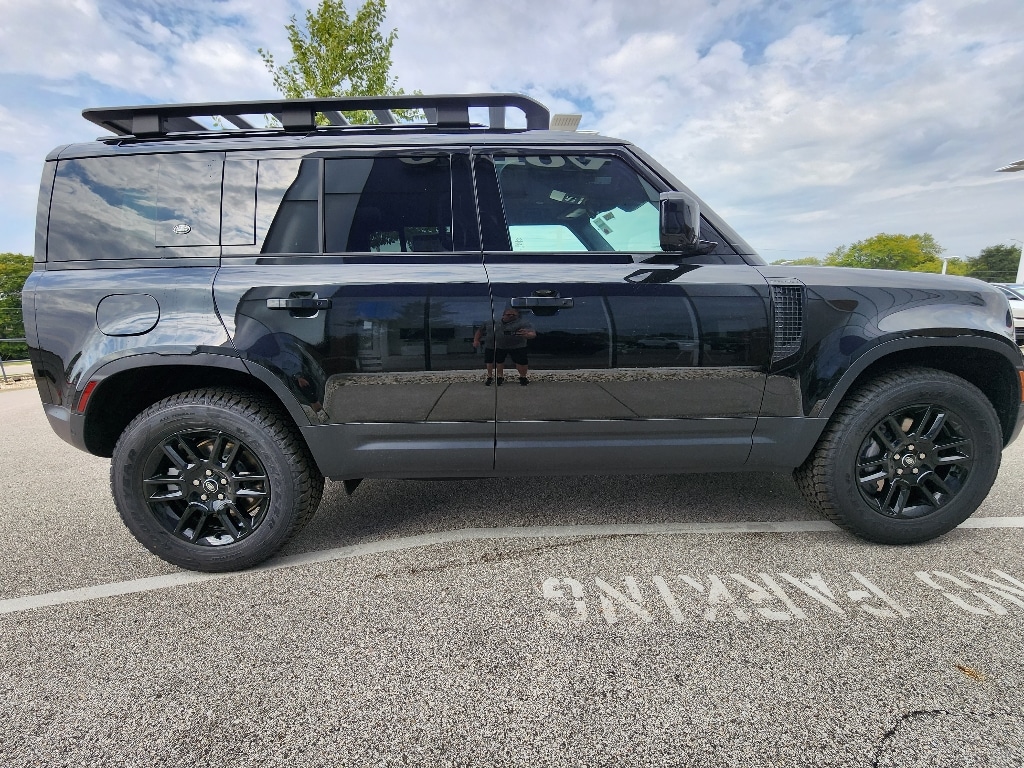 SALEJ7EU1R2251790