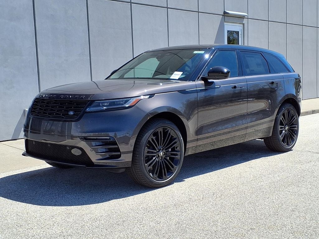 2026 Land Rover Range Rover Velar Dynamic SE