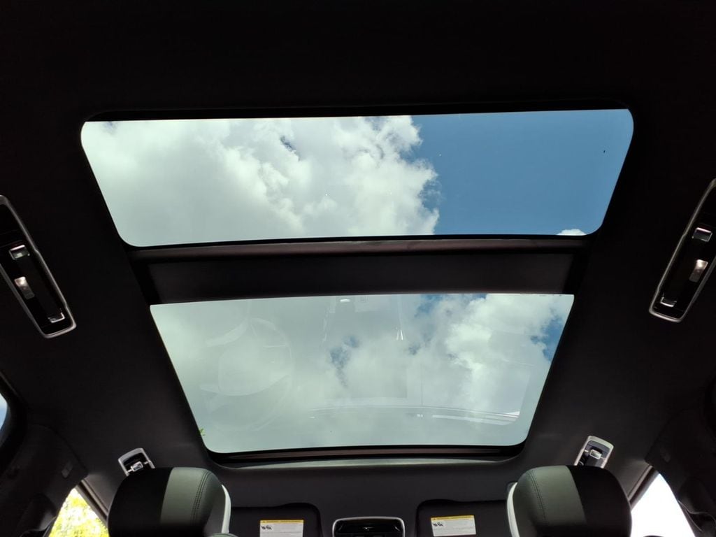 2025 Land Rover Range Rover Sport Dynamic SE - Photo 24