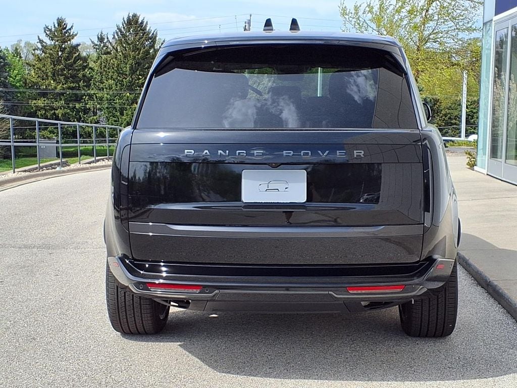 New 2026 Land Rover Range Rover SE 7 Seats SUV