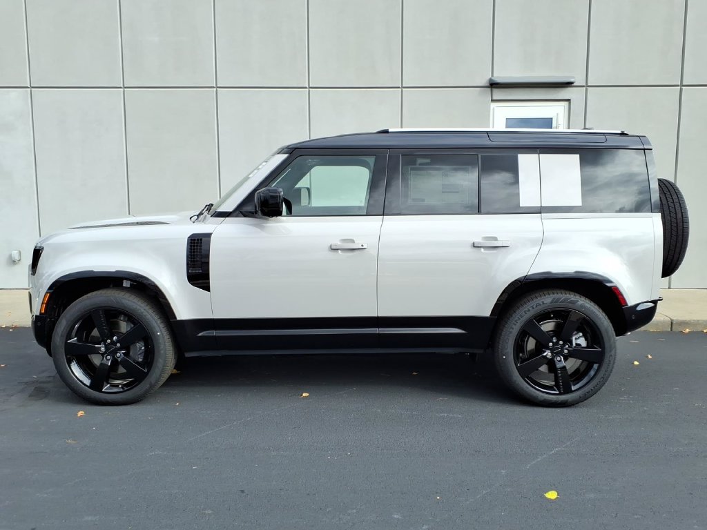 New 2026 Land Rover Defender 110 X-Dynamic SE SUV