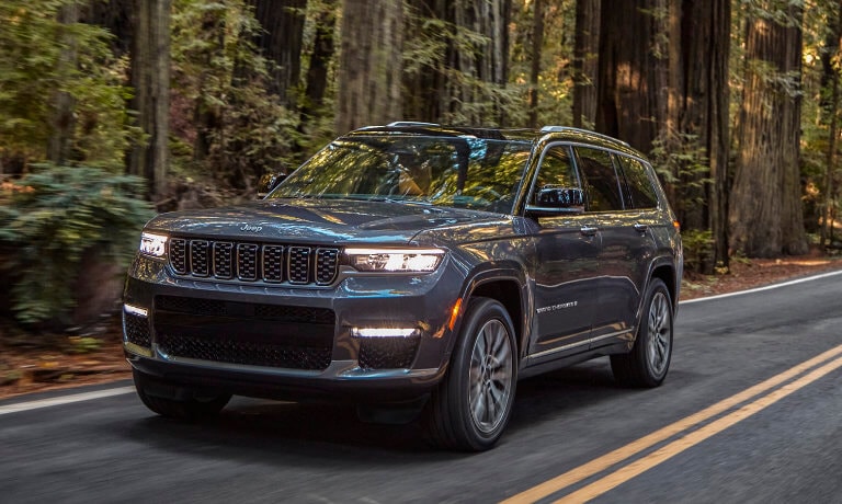 2021 Jeep Grand Cherokee L Parked