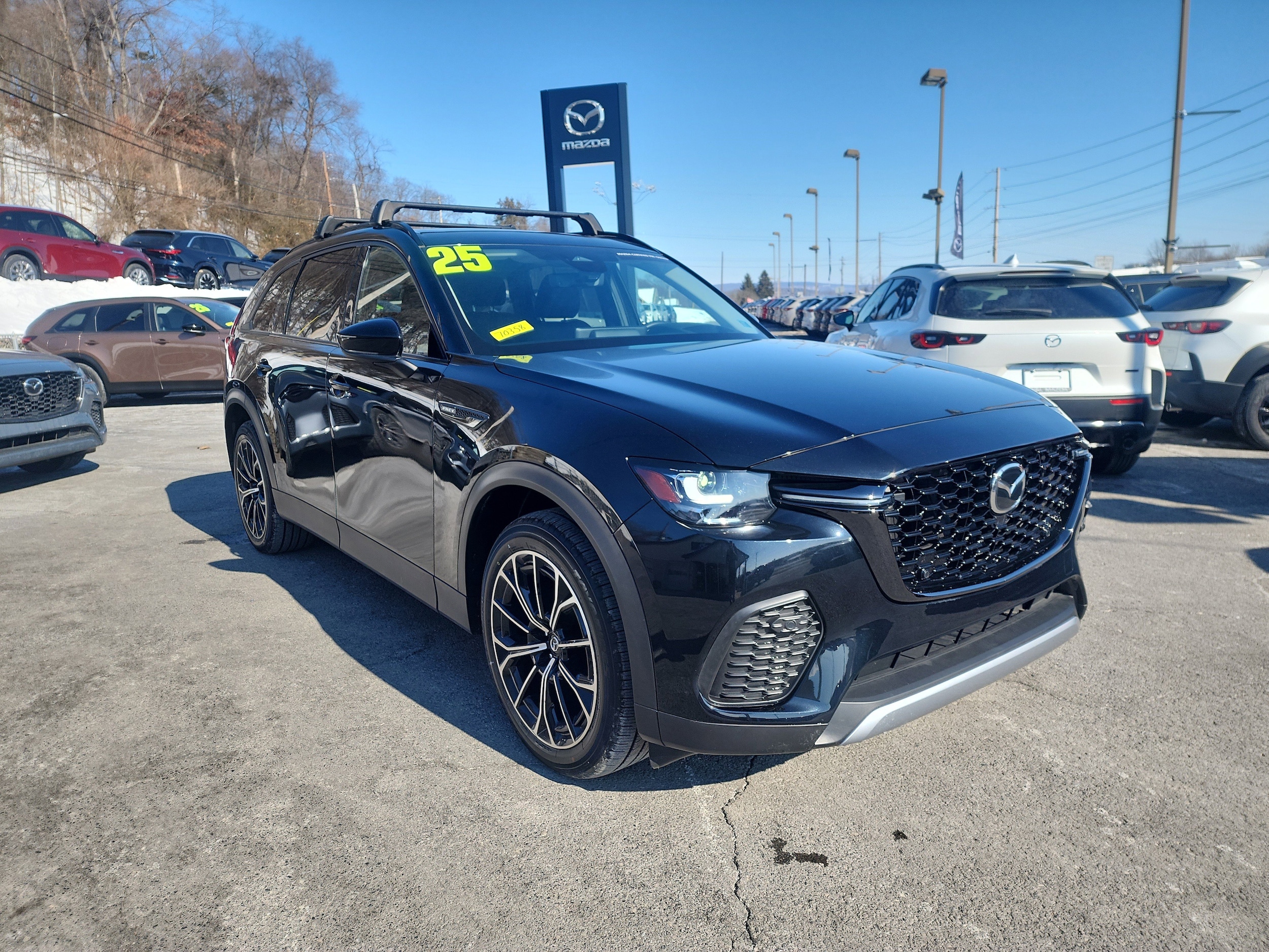 2025 Mazda CX-70 PHEV Premium Package's photo