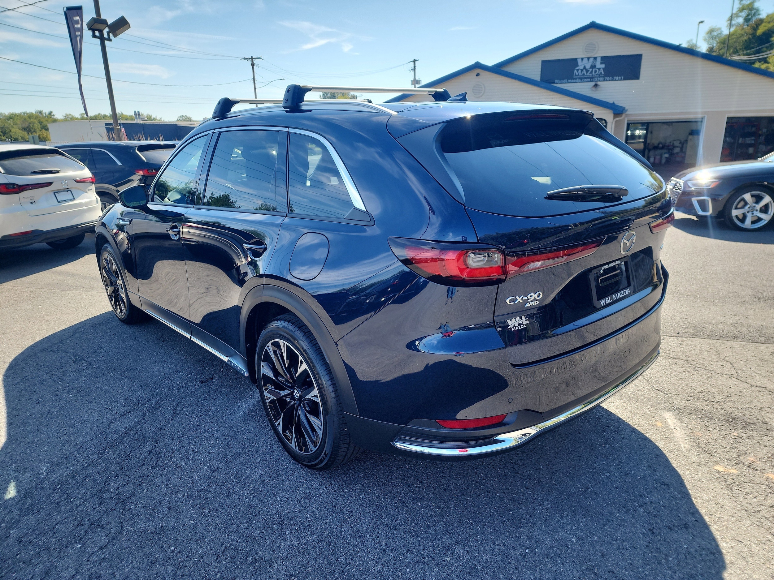 2024 Mazda CX-90 Premium Package - Photo 16