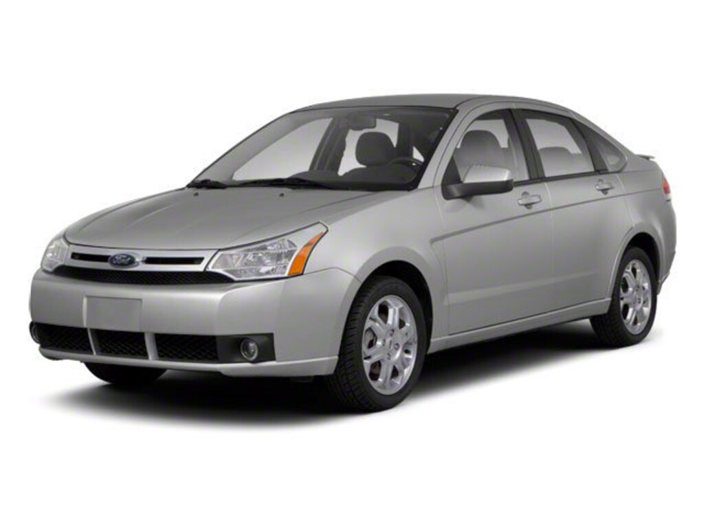 Used 2010 Ford Focus SE Sedan