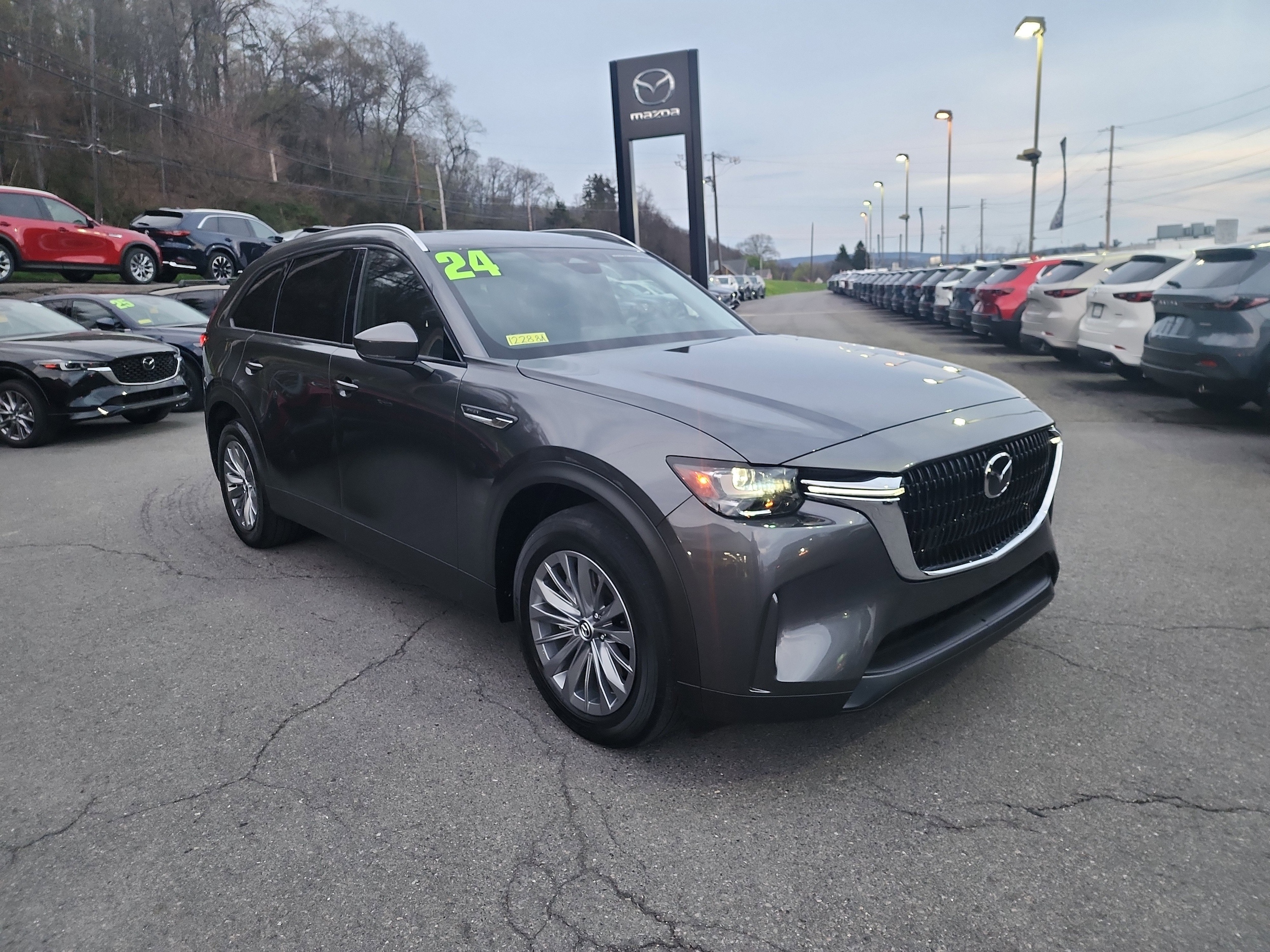 2024 Mazda CX-90 PHEV Preferred Package's photo