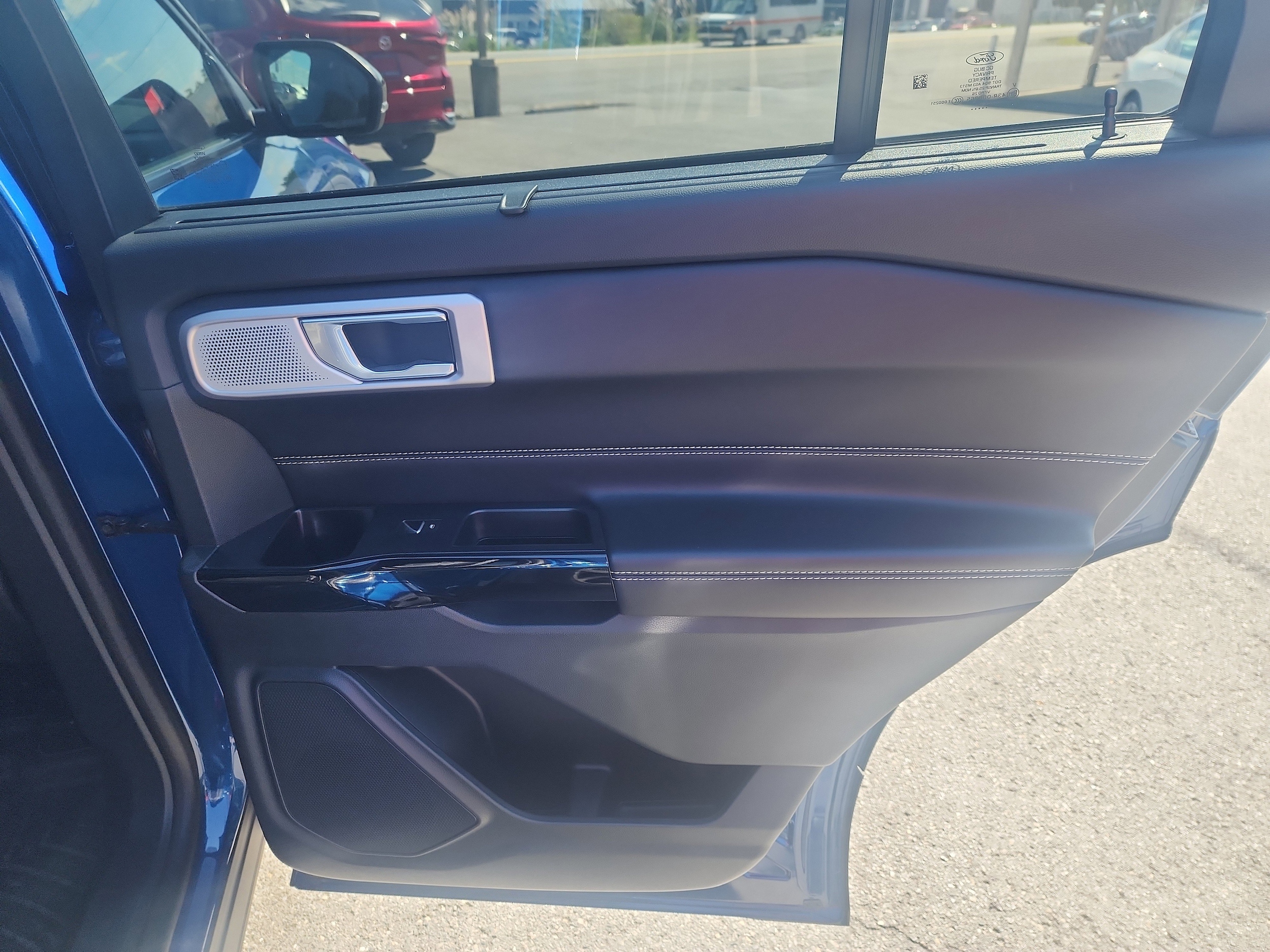 2021 Ford Explorer ST - Photo 22