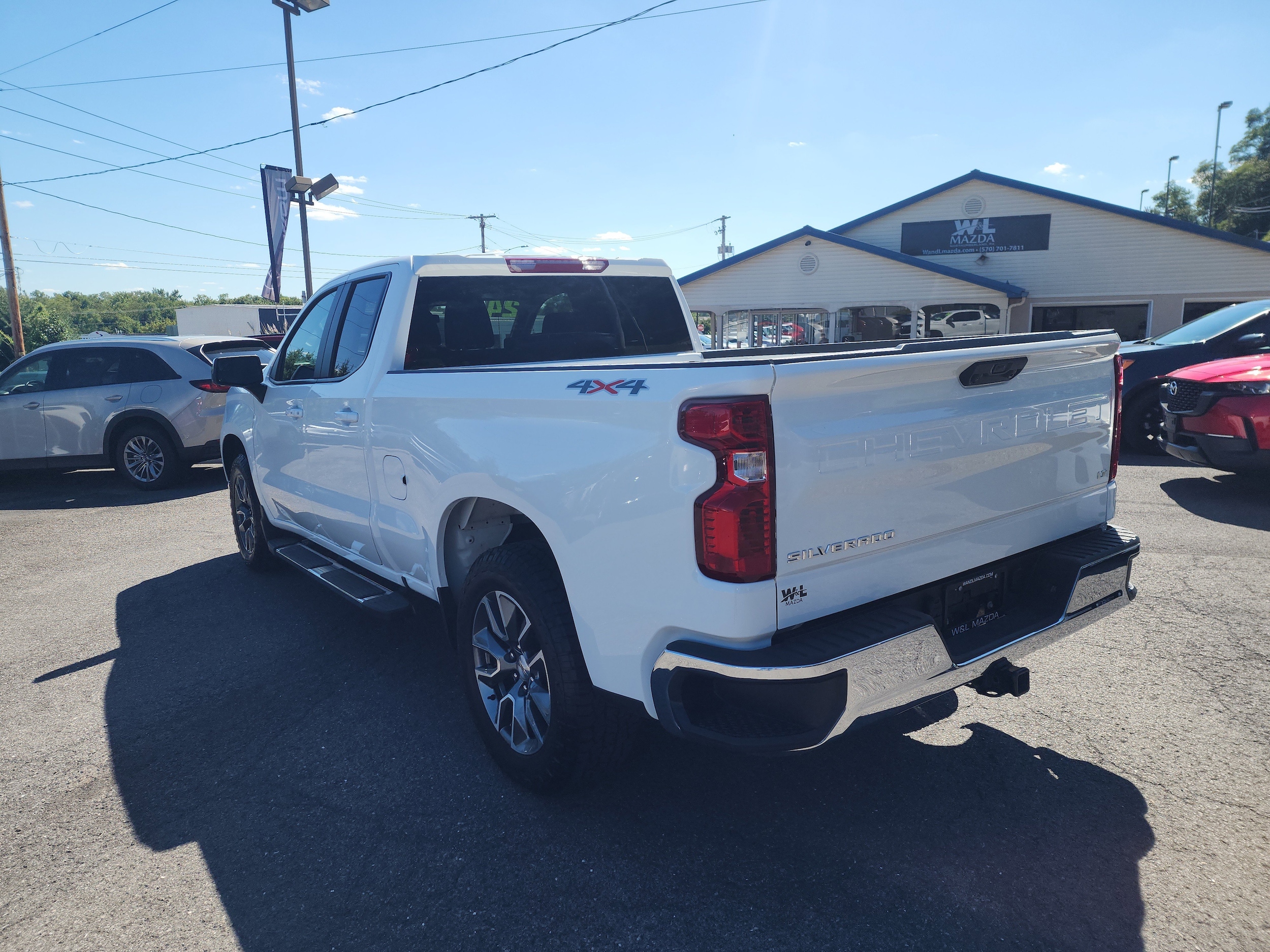 2024 Chevrolet Silverado 1500 LT - Photo 12