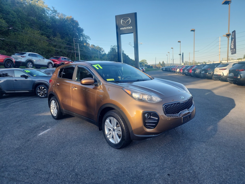 Used 2017 Kia Sportage LX SUV