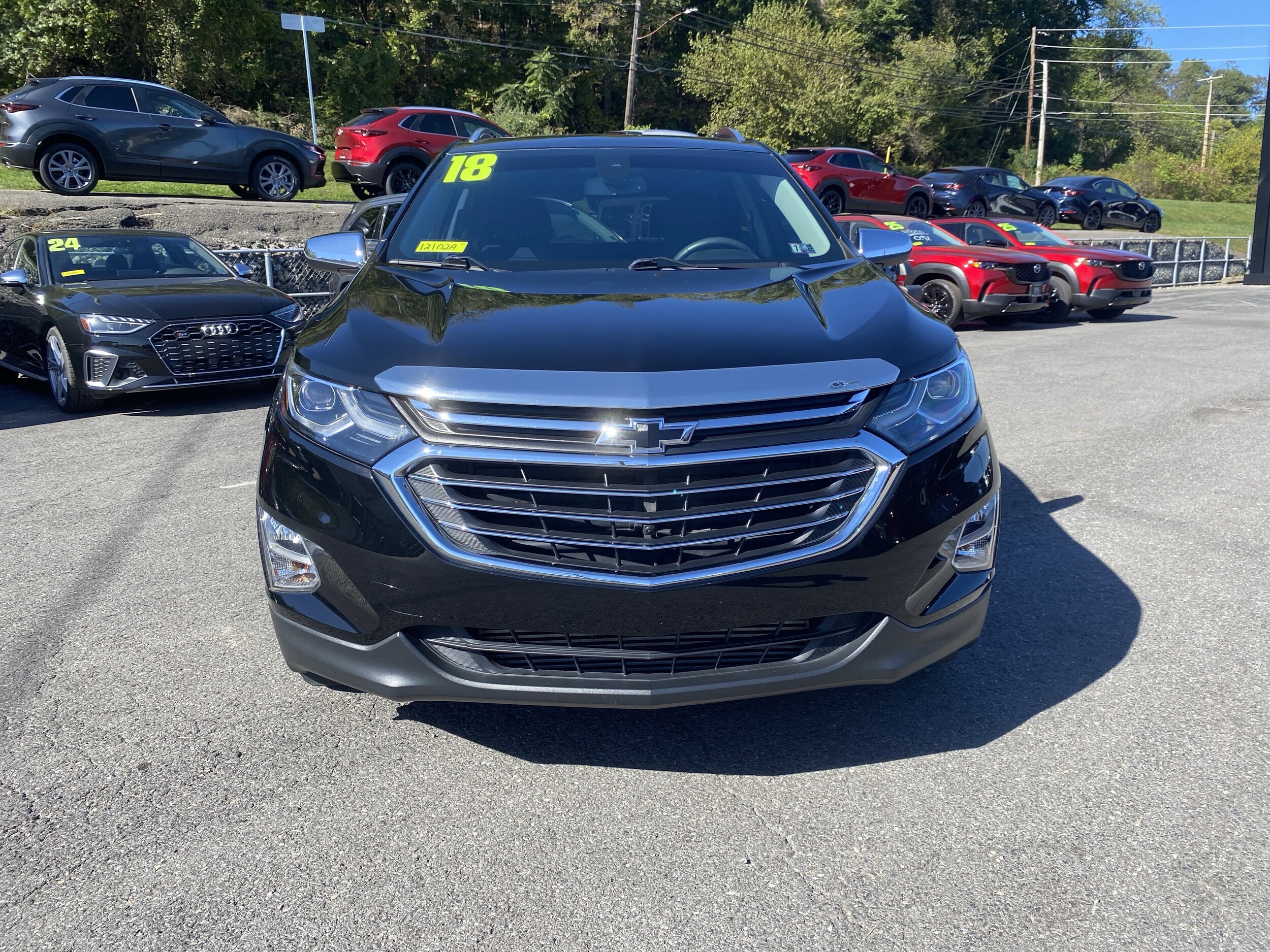2018 Chevrolet Equinox Premier photo 2