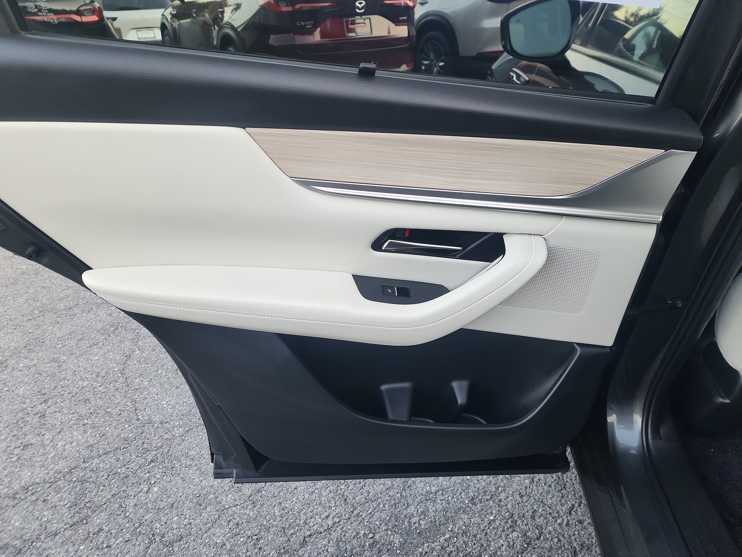 2024 Mazda CX-90 Premium Plus Package - Photo 10