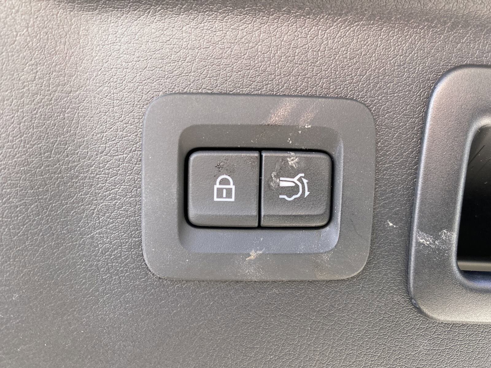 2024 Mazda CX-90 Premium Package - Photo 18