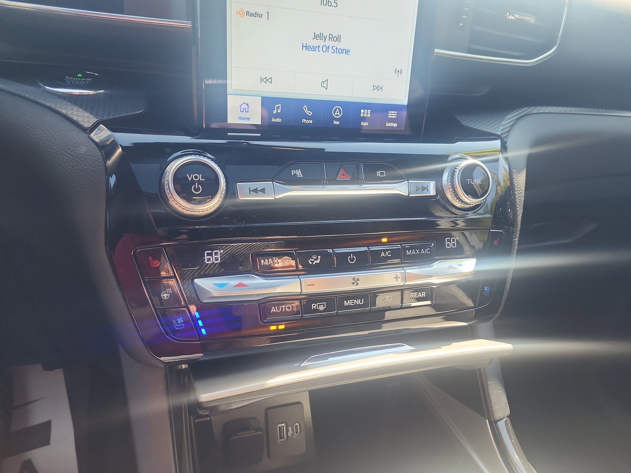 2021 Ford Explorer ST - Photo 36