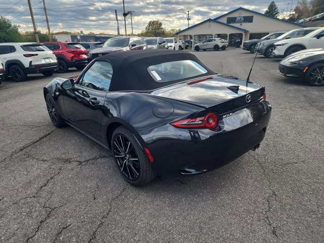 2025 Mazda MX-5 Miata Grand Touring - Photo 10