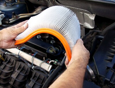 Air or Cabin Filter Replacement Air or Cabin Filter Replacement