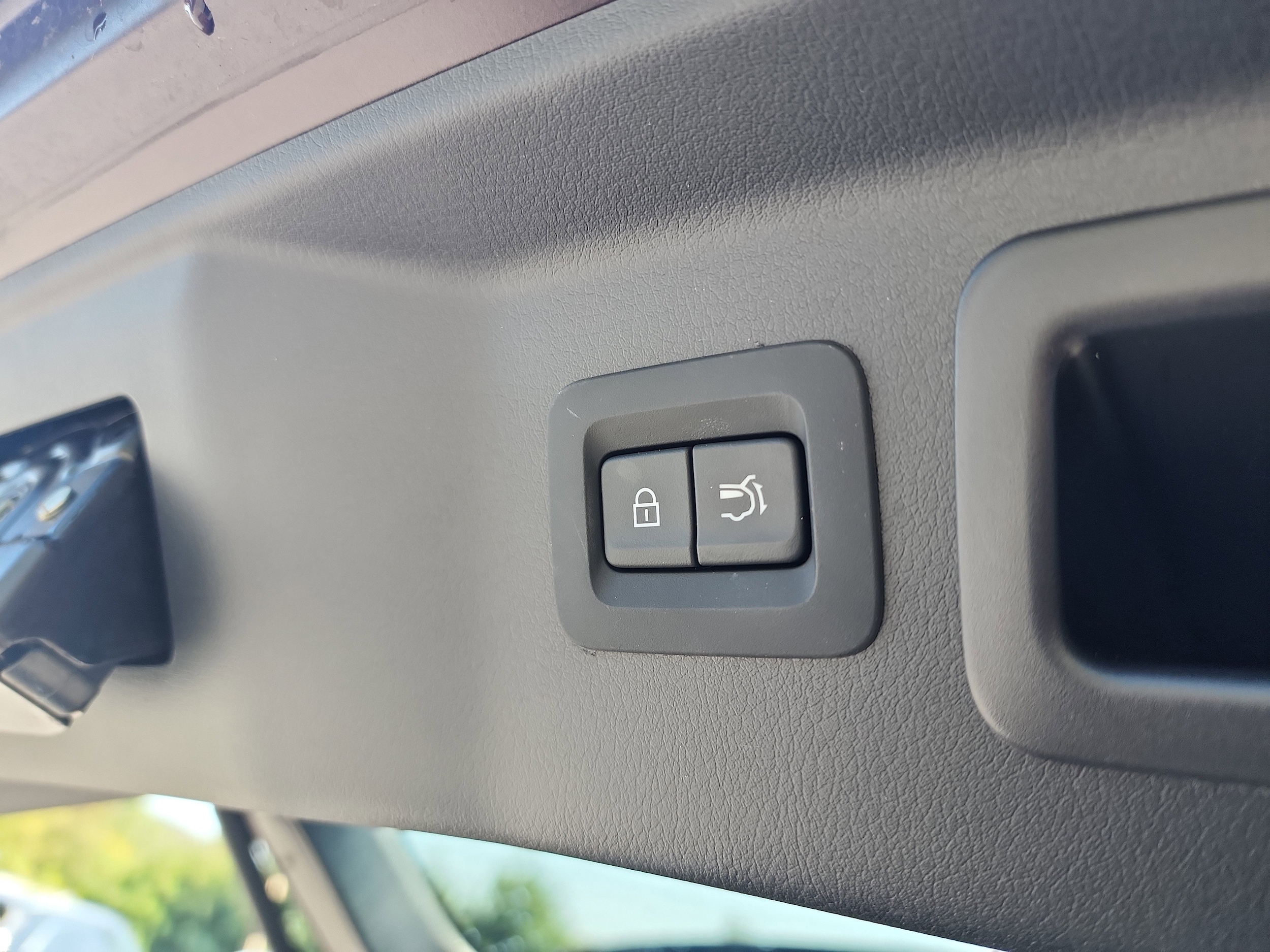 2024 Mazda CX-90 Premium Package - Photo 23