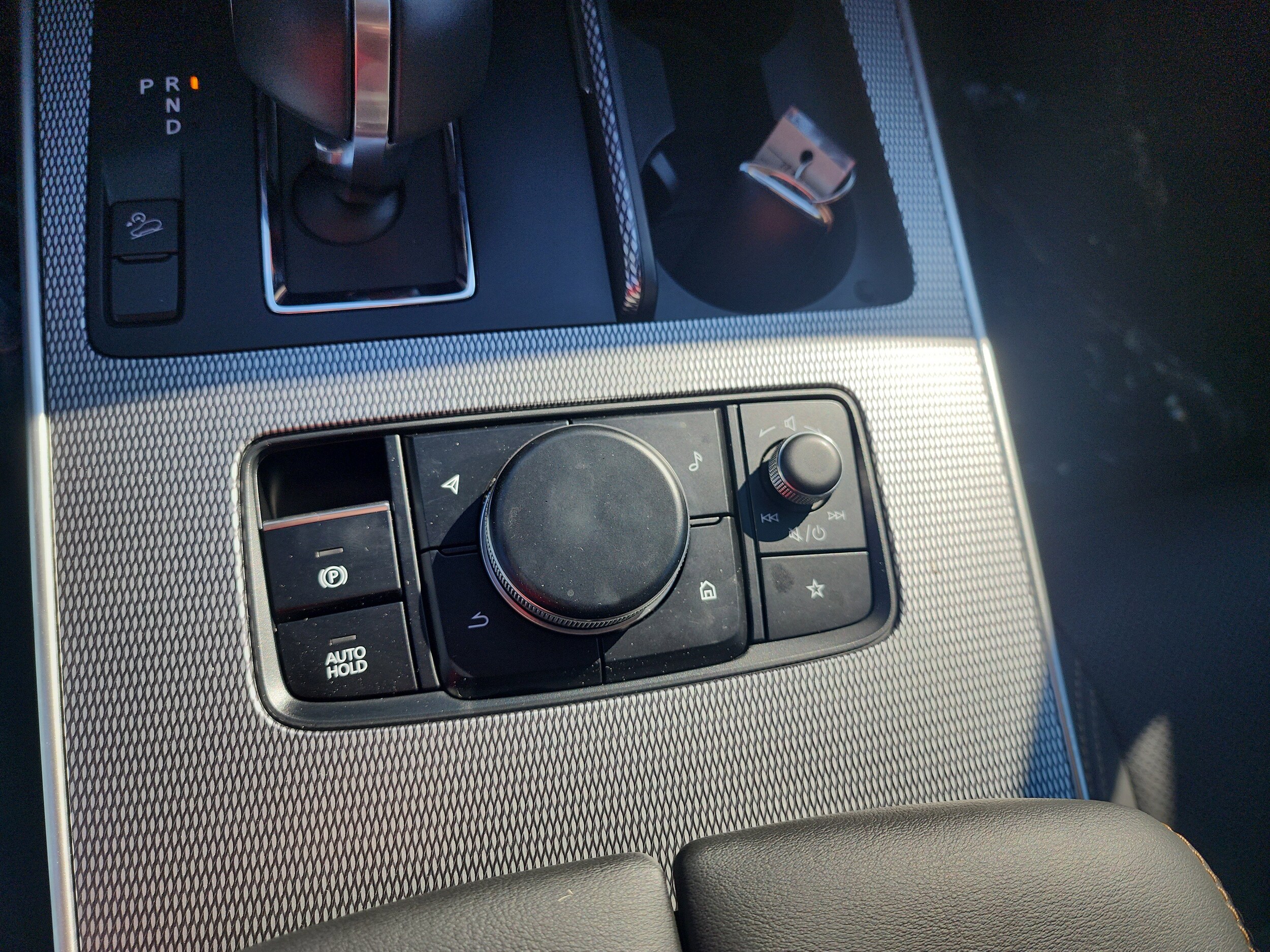 2024 Mazda CX-90 Premium Package - Photo 41