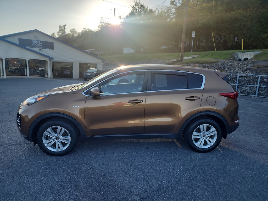 Used 2017 Kia Sportage LX SUV