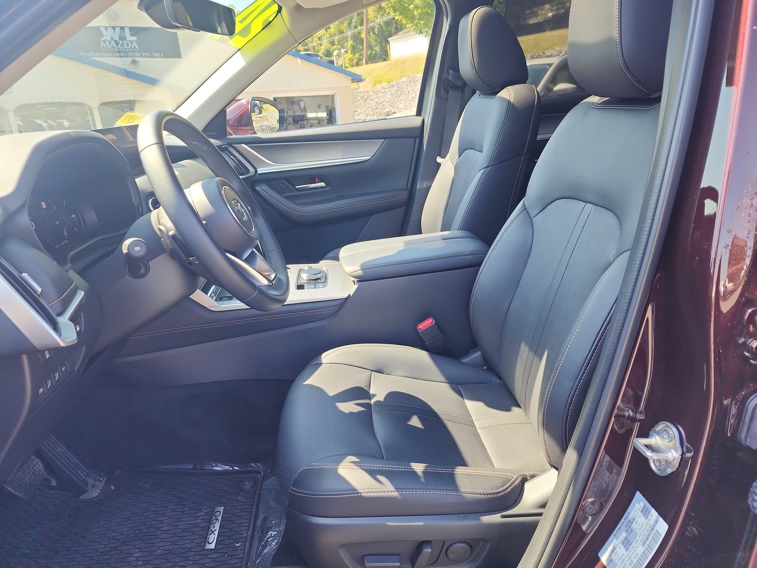 2024 Mazda CX-90 Premium Package - Photo 10