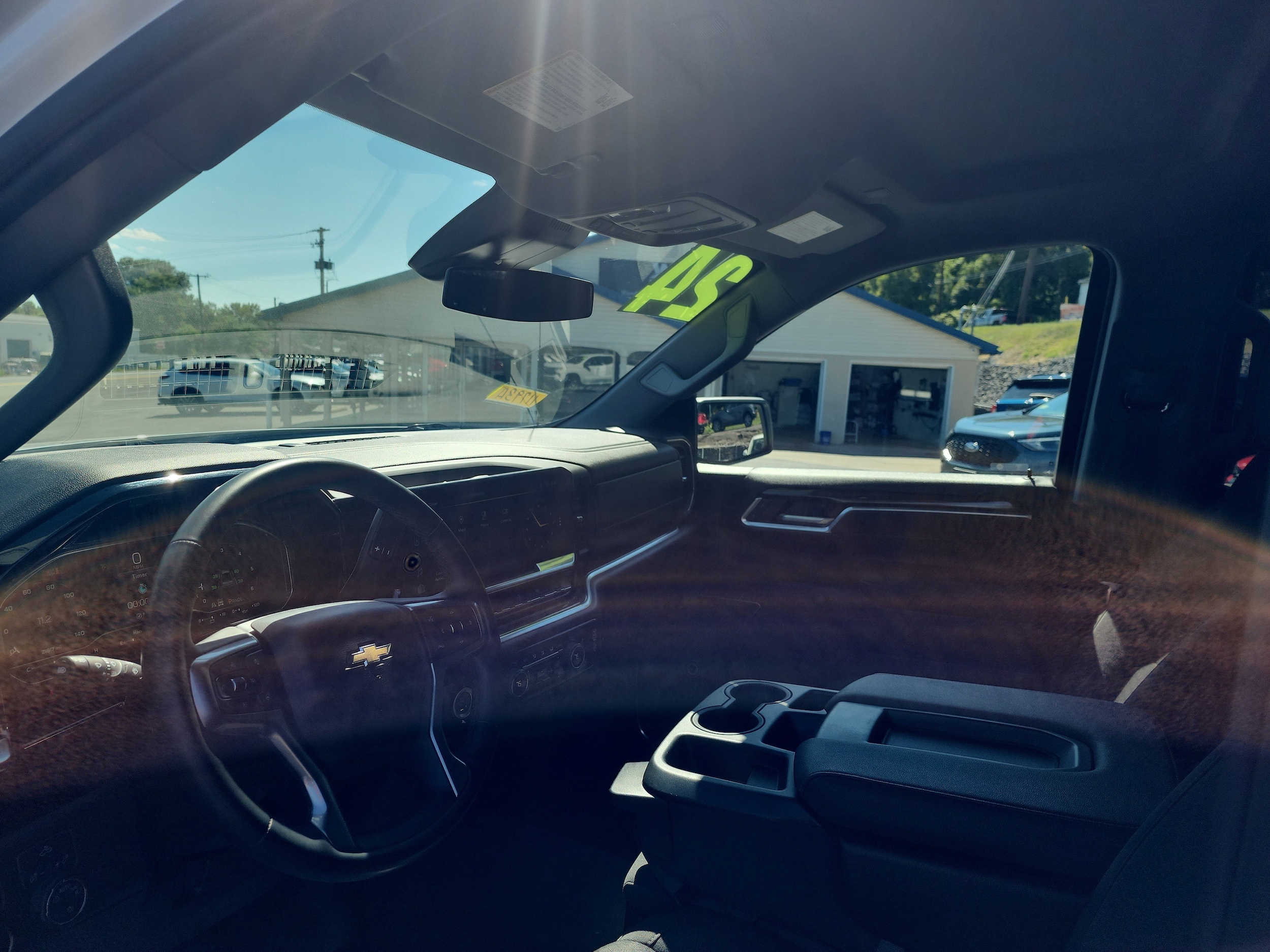 2024 Chevrolet Silverado 1500 LT - Photo 22