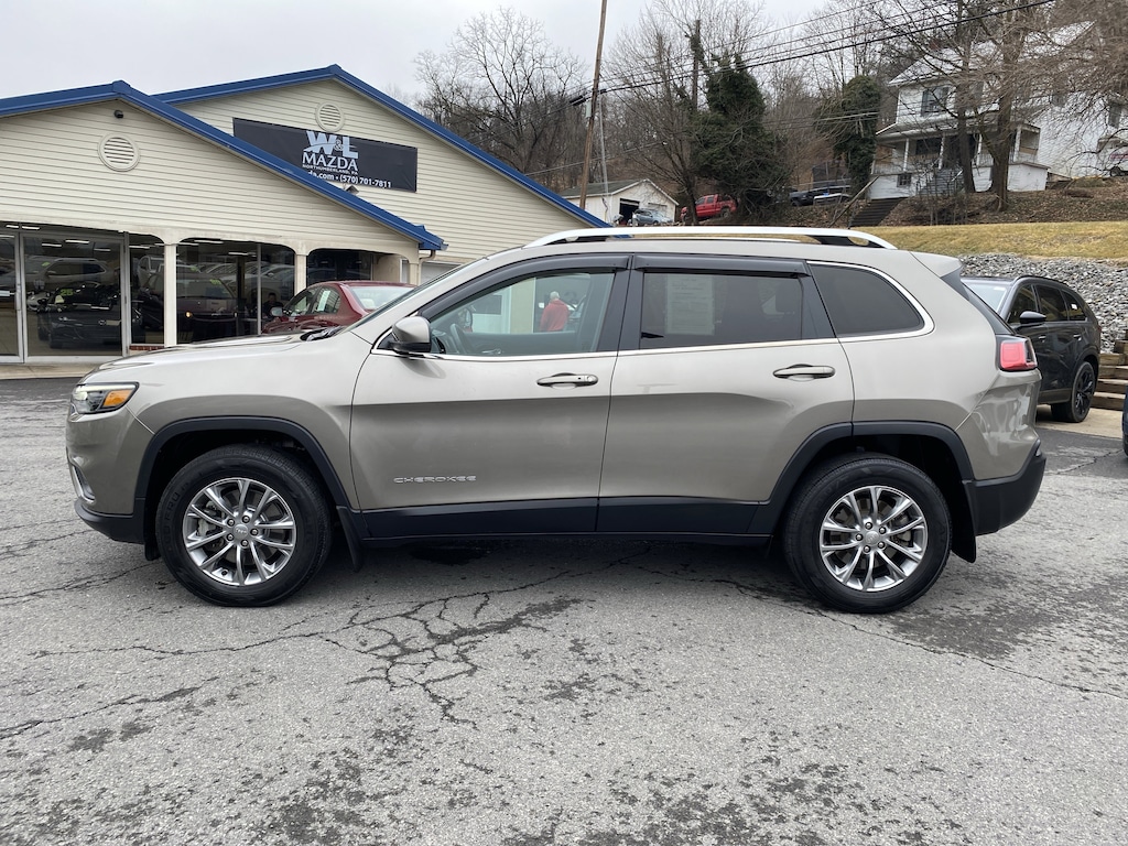 Used 2019 Jeep Cherokee Latitude Plus 4x4 SUV
