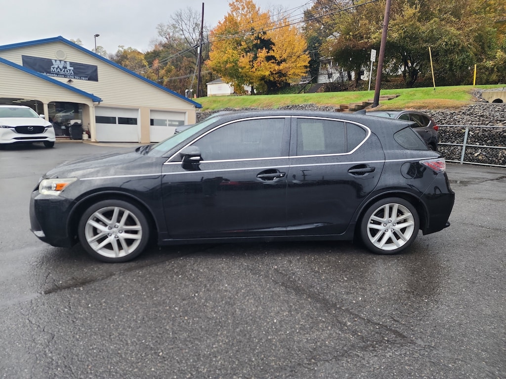 Used 2015 Lexus CT 200h  Hatchback