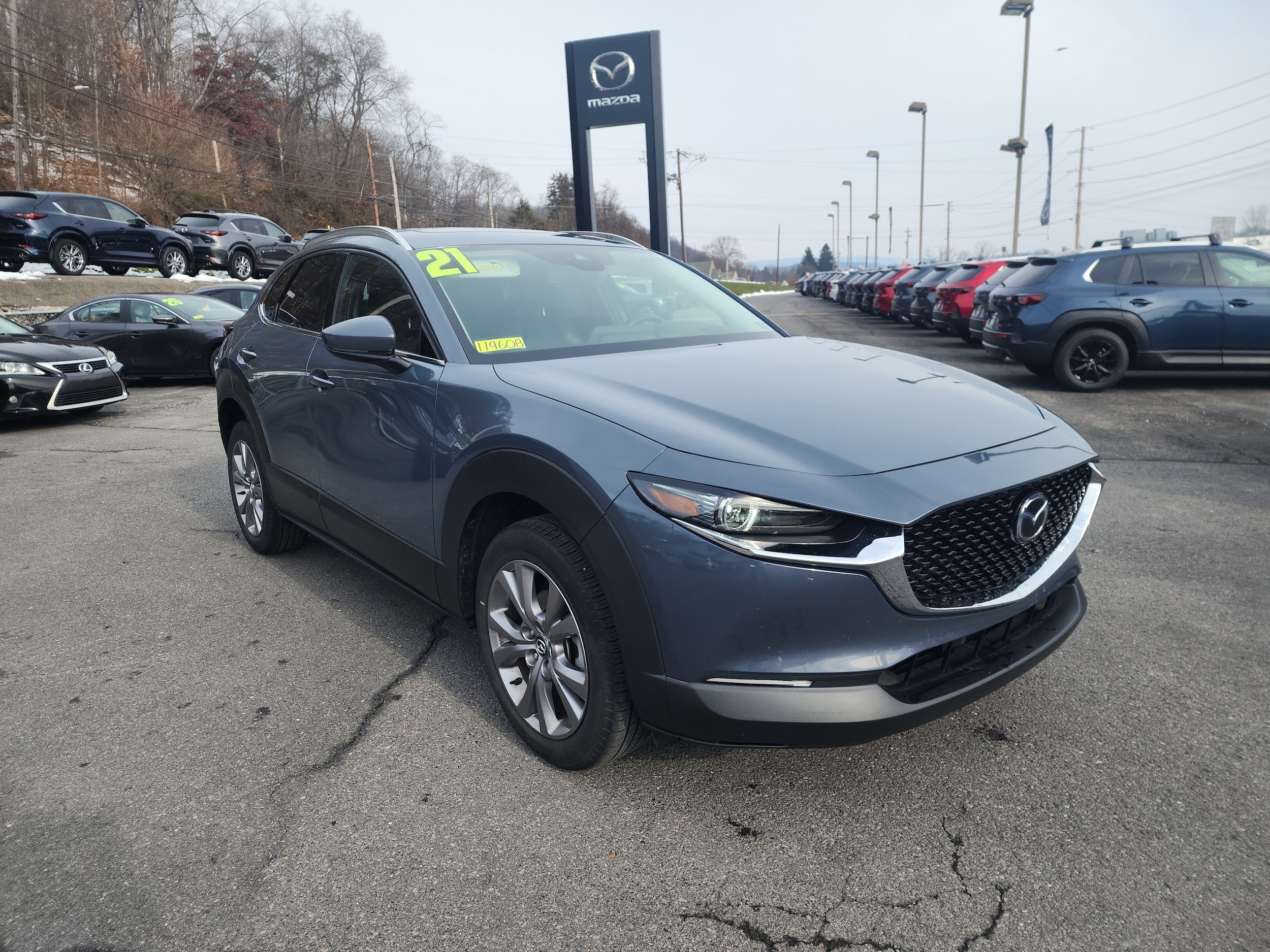 2021 Mazda CX-30 Premium's photo