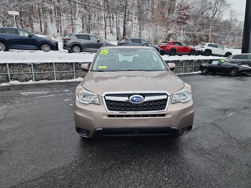 Used 2015 Subaru Forester 2.5i Premium (M6) SUV