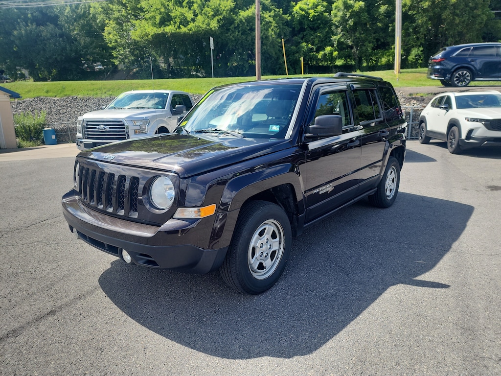 Used 2014 Jeep Patriot Sport 4x4 SUV