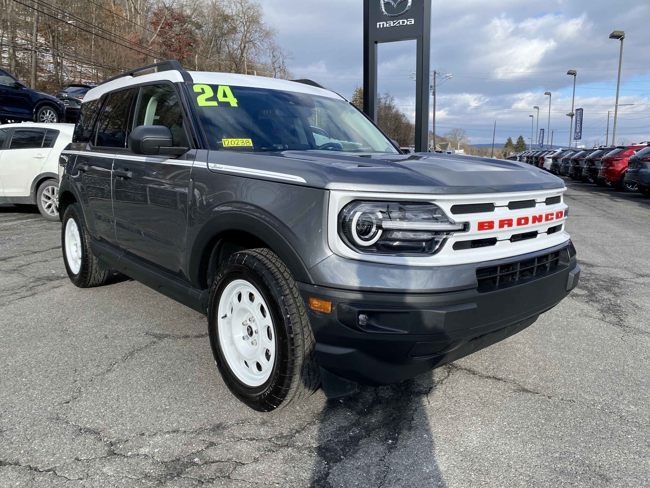 2024 Ford Bronco Sport Heritage's photo