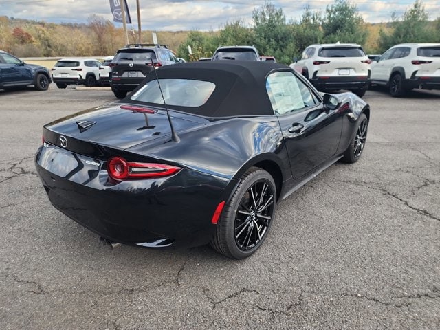 2025 Mazda MX-5 Miata Grand Touring - Photo 13