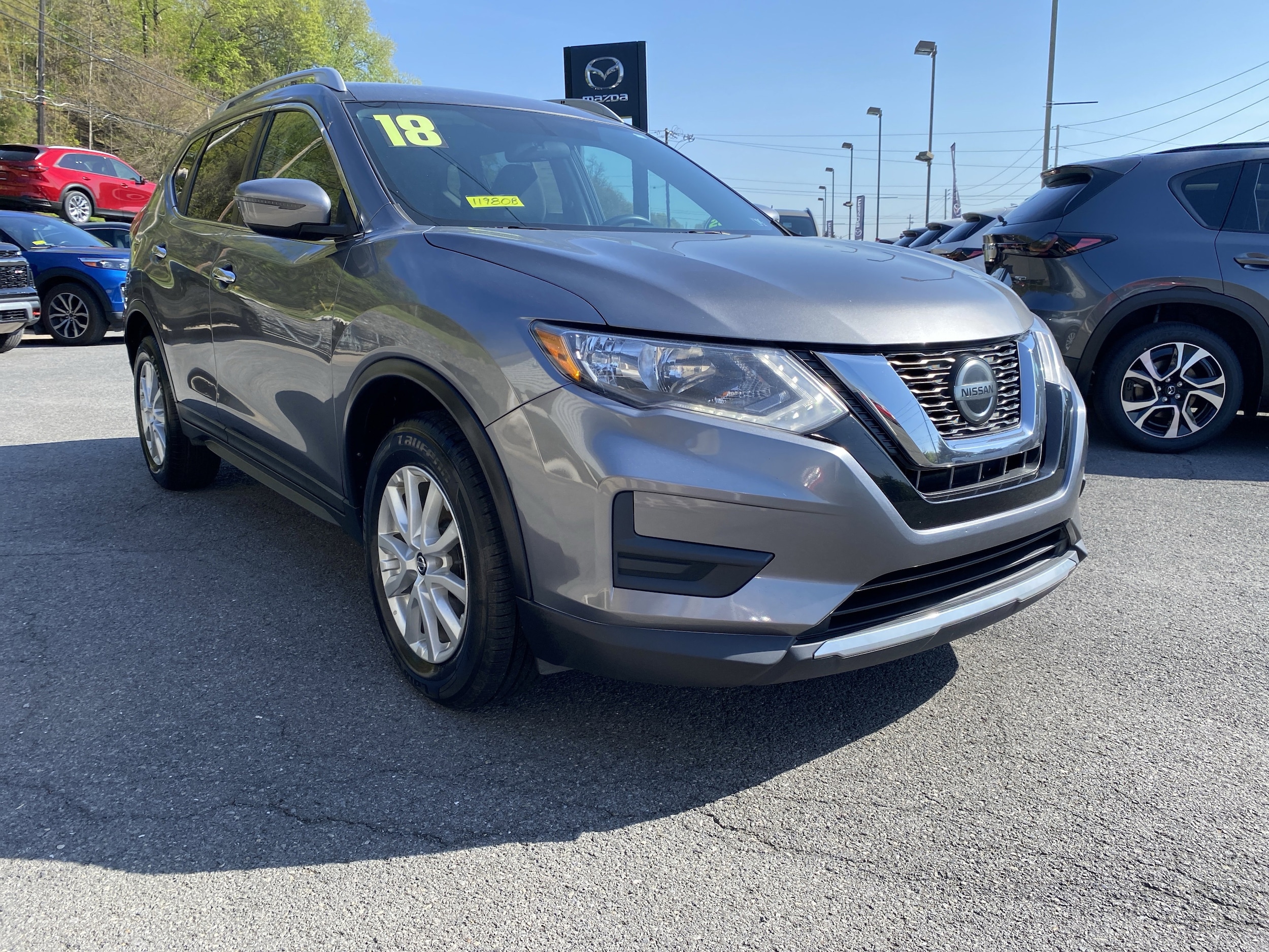 2018 Nissan Rogue SV