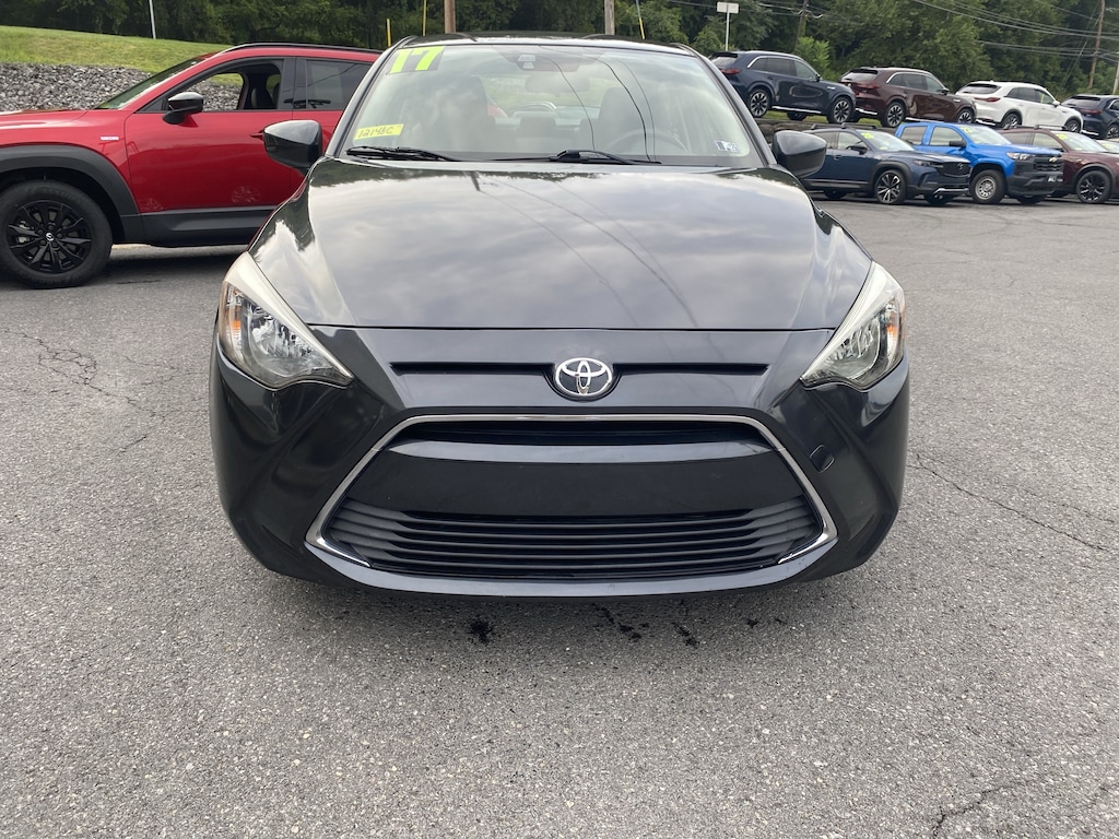 Used 2017 Toyota Yaris iA Base Sedan