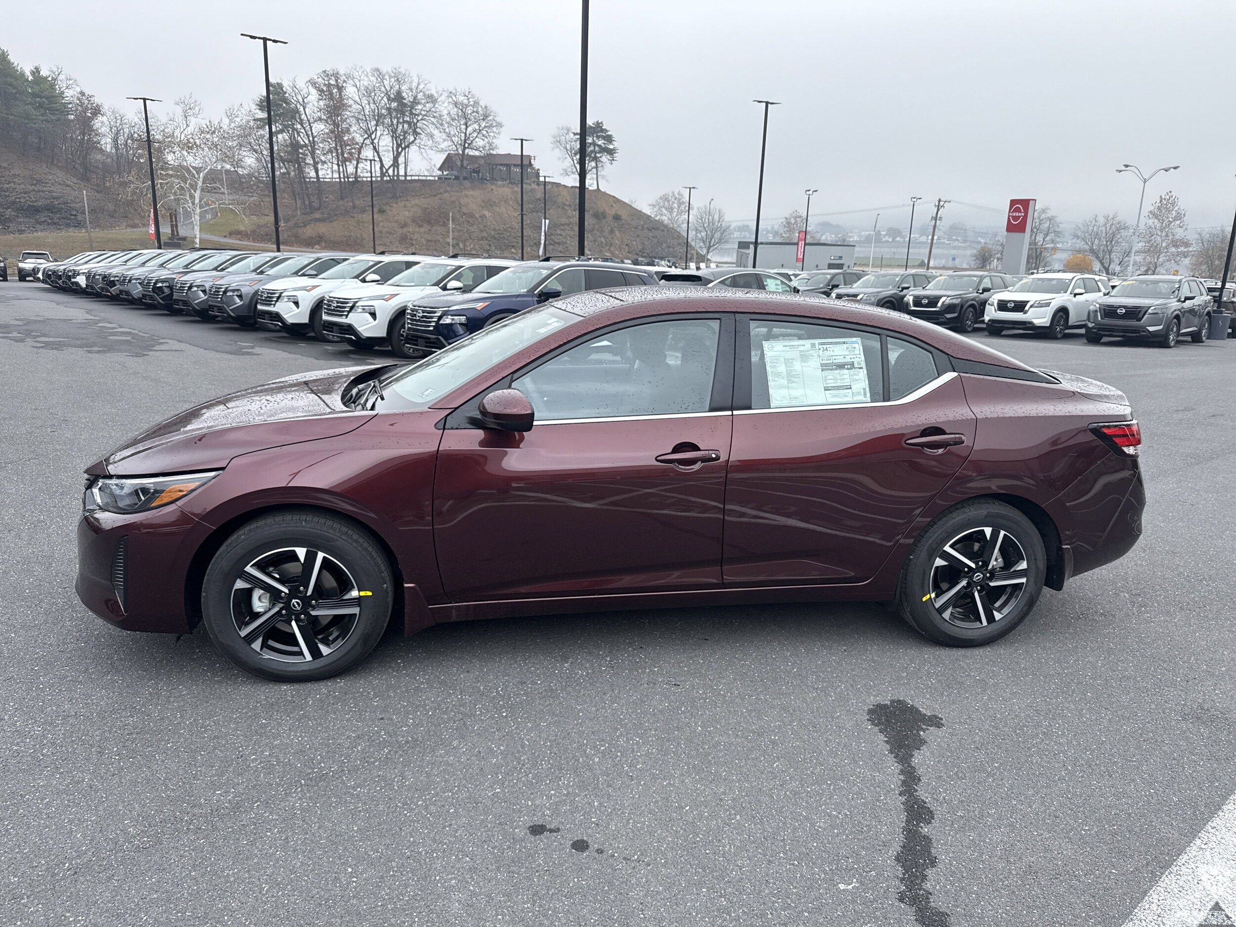 2025 Nissan Sentra SV photo 4