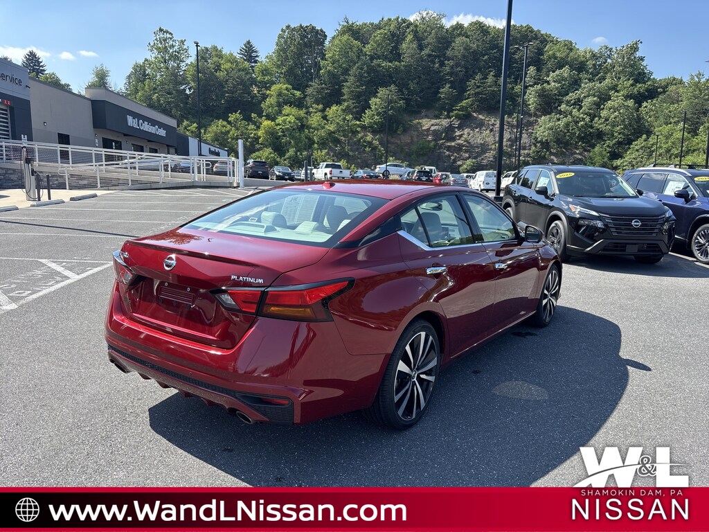 Used 2019 Nissan Altima 2.5 Platinum Sedan