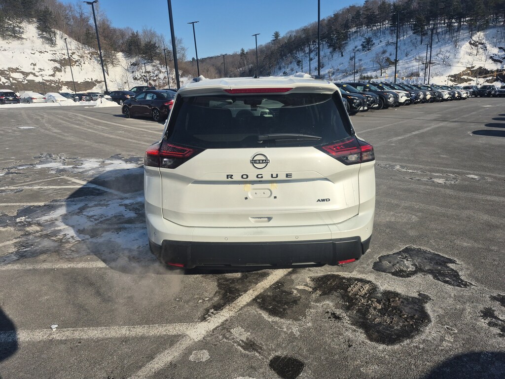 New 2026 Nissan Rogue Dark Armor SUV