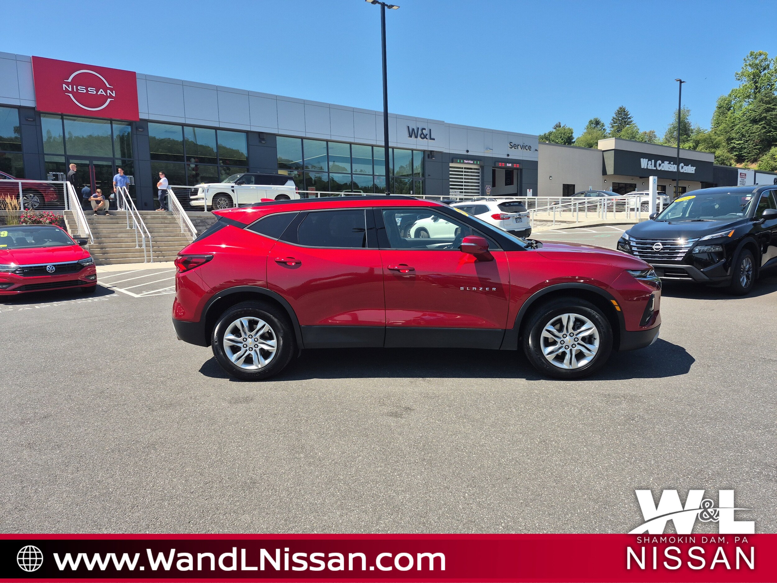 2021 Chevrolet Blazer 2LT photo 2