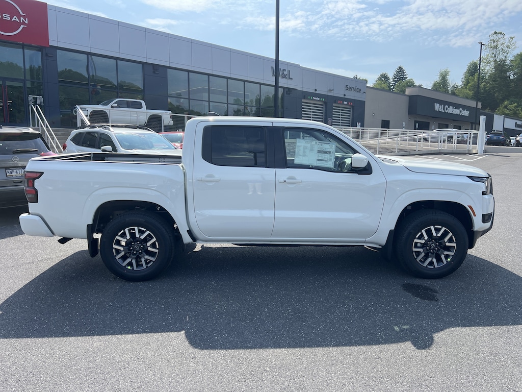New 2026 Nissan Frontier SV Truck Crew Cab