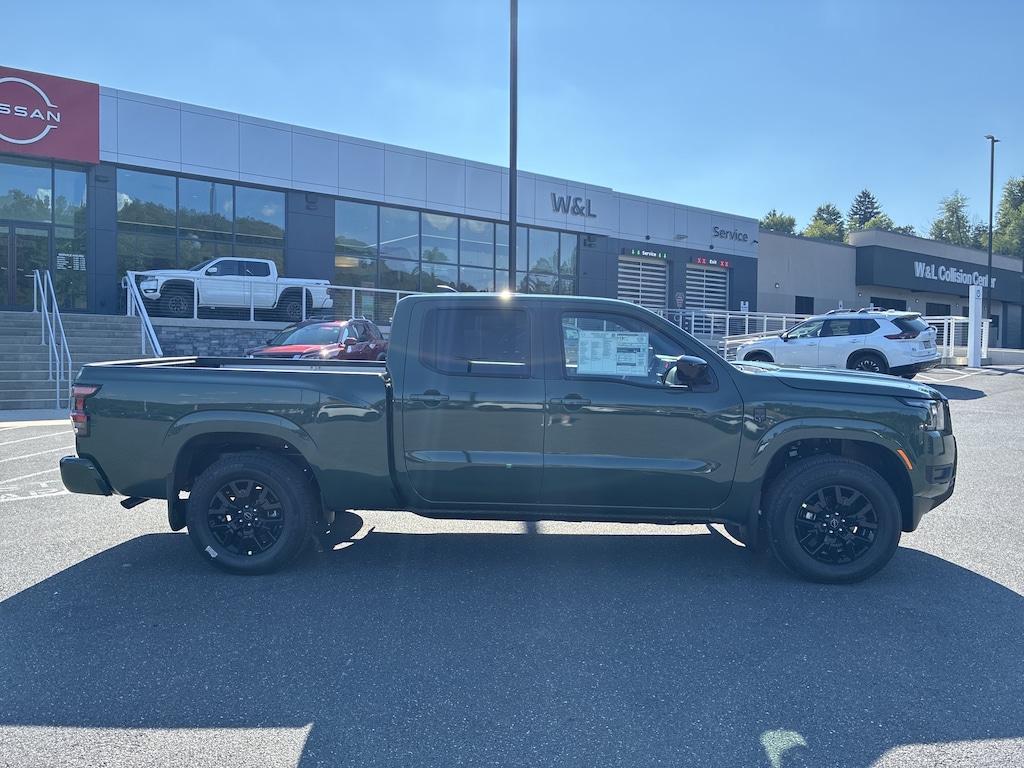 New 2026 Nissan Frontier SV Truck Crew Cab