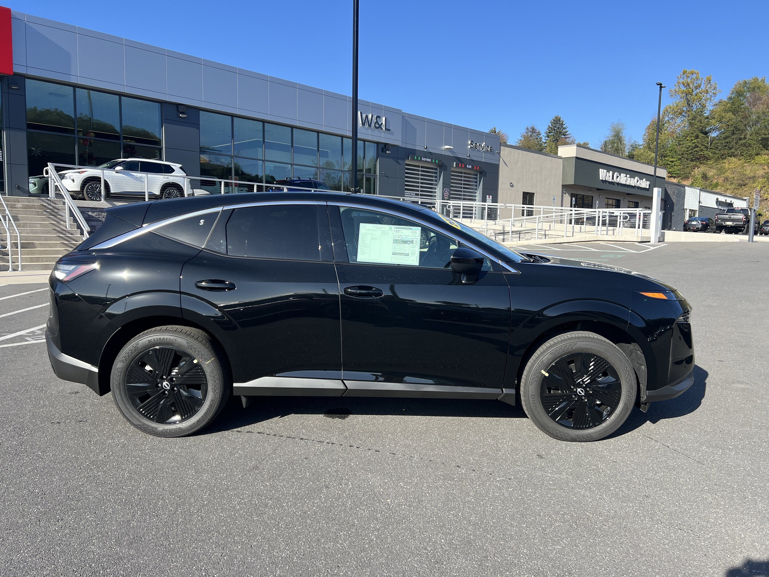 2026 Nissan Murano SV photo 2