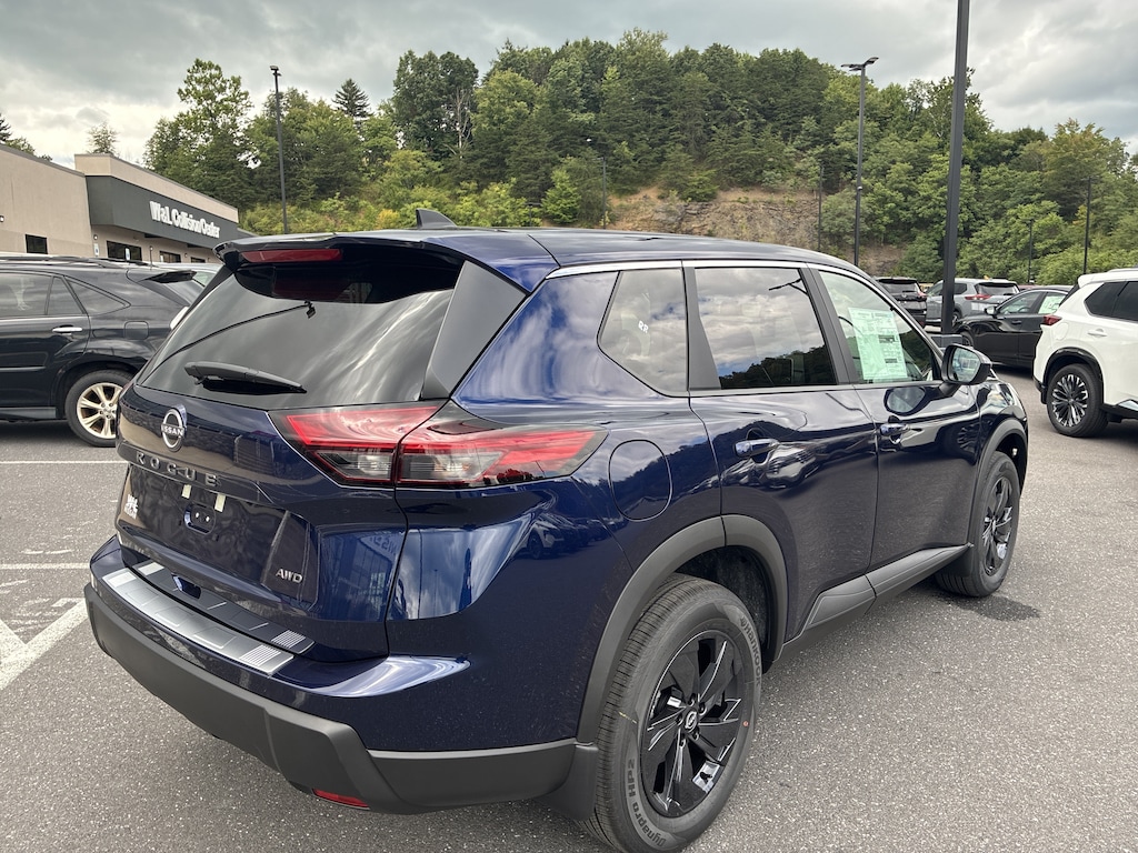 New 2026 Nissan Rogue SV SUV