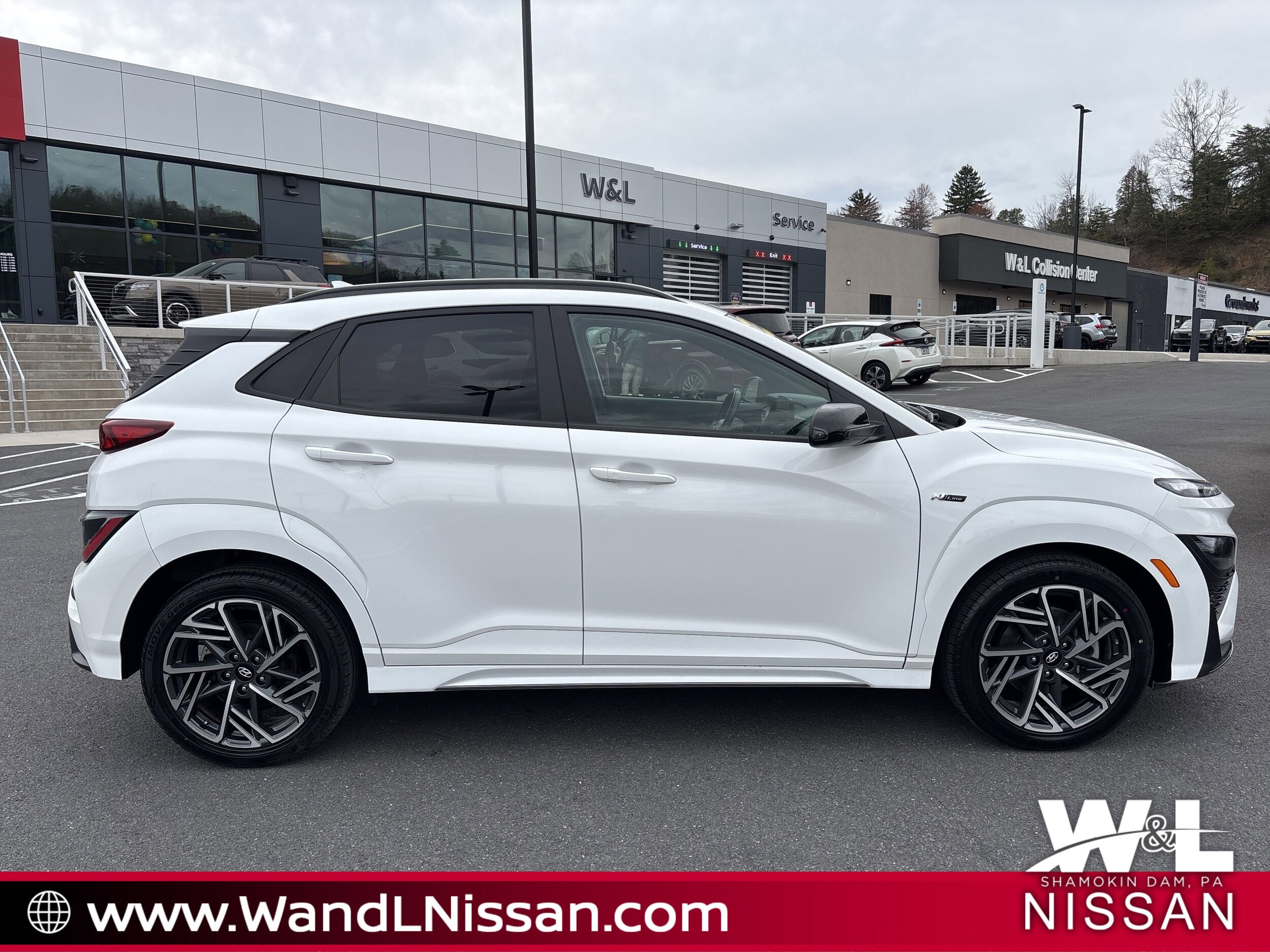 2023 Hyundai Kona N Line photo 3