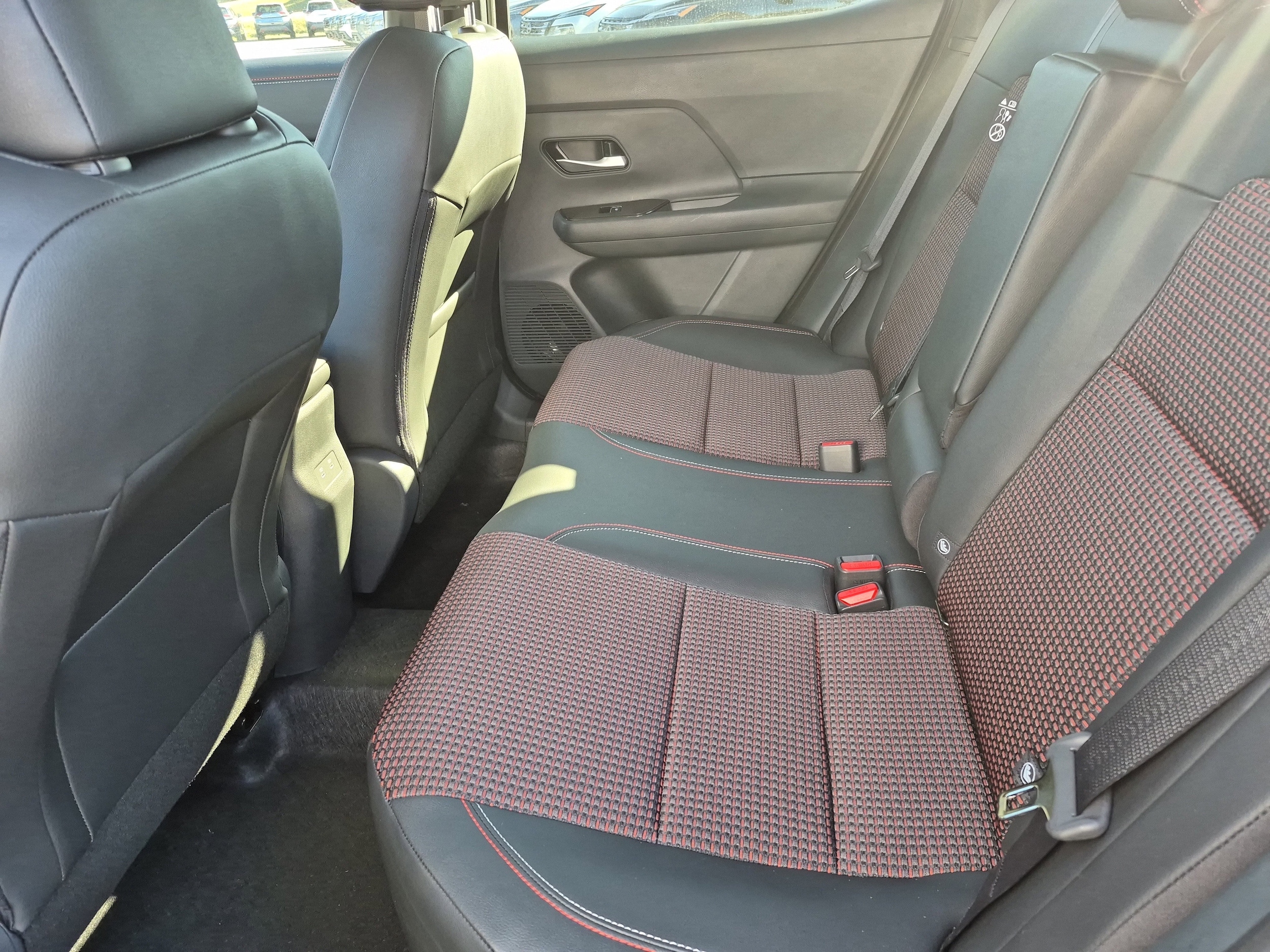 2026 Nissan KICKS SR AWD - Photo 15