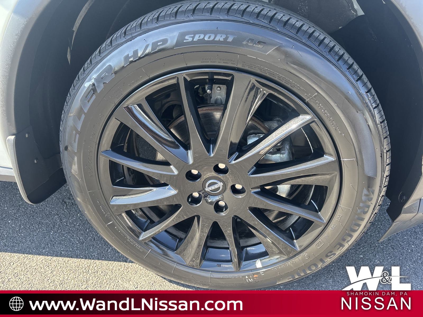 2023 Nissan Murano SV photo 2