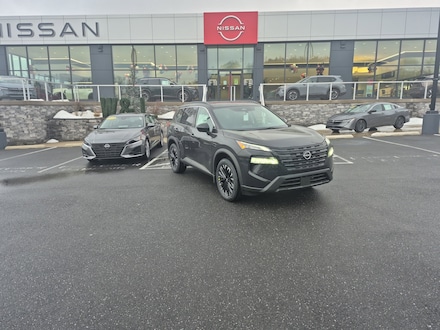 2026 Nissan Rogue Dark Armor SUV