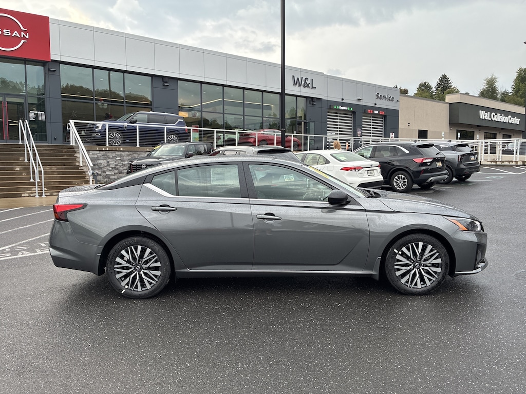 New 2026 Nissan Altima SV Sedan