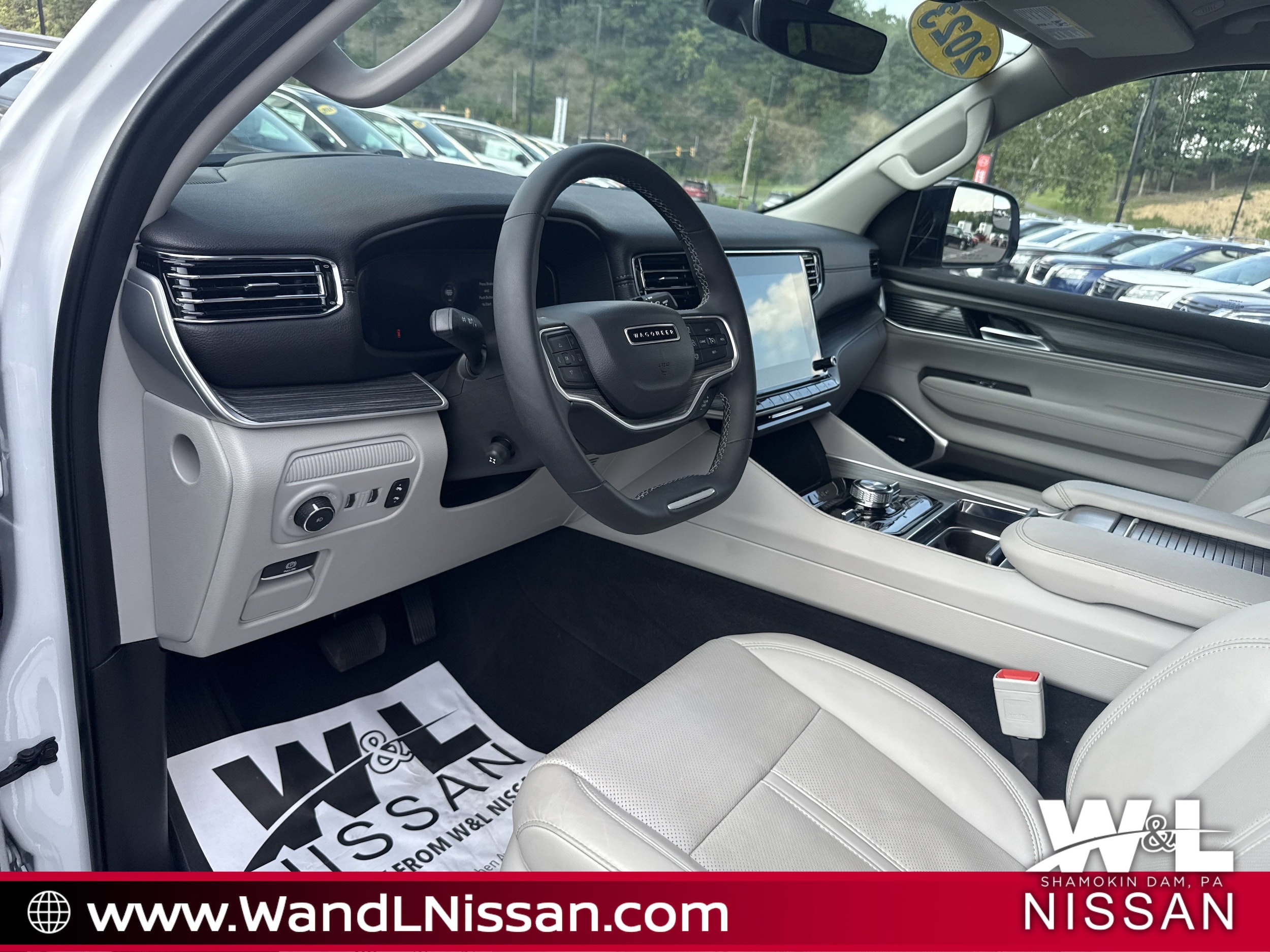 2023 Jeep Wagoneer Series III - Photo 21