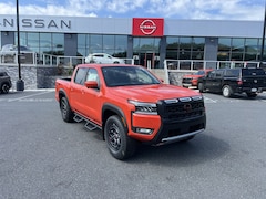 2025 Nissan Frontier PRO-4X Truck Crew Cab