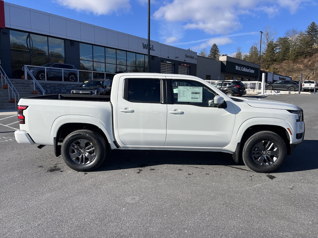 New 2026 Nissan Frontier SV Truck Crew Cab
